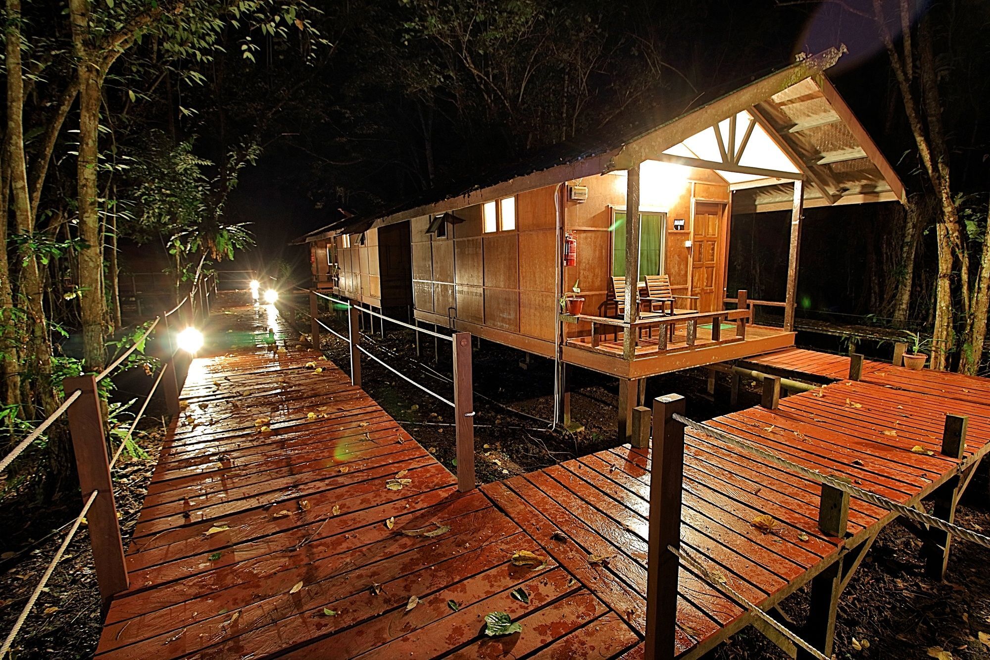 Tanini Kinabatangan Formerly Known As Nature Lodge Kinabatangan Bilit Eksteriør billede